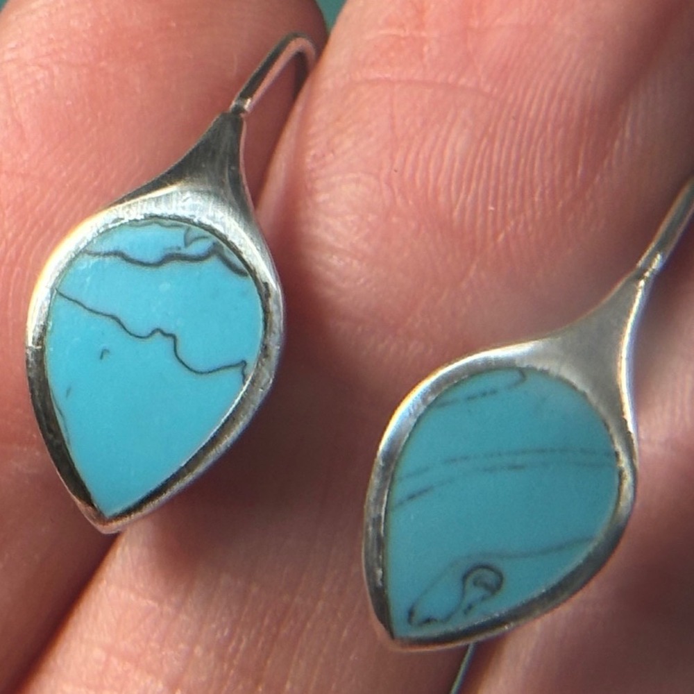 Sterling Silver Turquoise Teardrop Drop‎ Earrings 925 Thailand Blue Stone